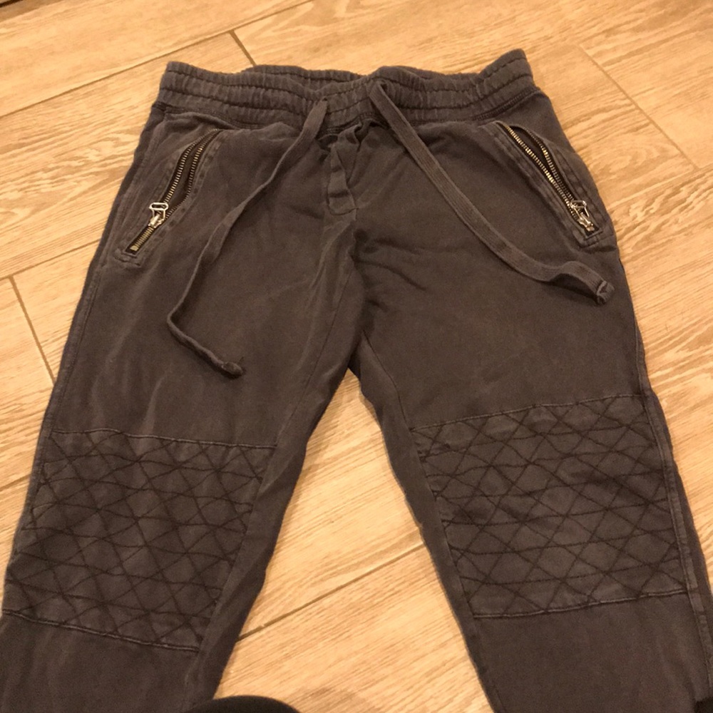 GAP JOGGERS